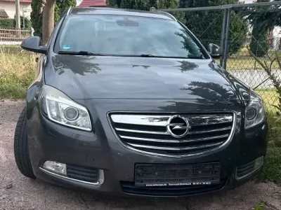 Gebraucht Opel Insignia 160 PS (117 kW) 2009 Grau Kombi