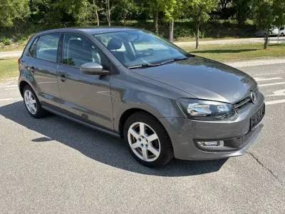 Gebraucht VW Polo 86 PS (63 kW) 2011 Grau Kleinwagen