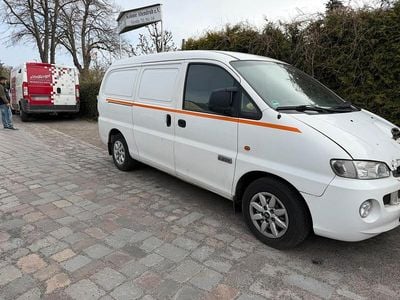 Usata Hyundai H-1 88 CV (64 kW) 2006 Bianco Monovolume
