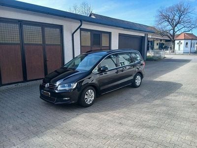 Gebraucht VW Sharan Comfortline 140 PS (102 kW) 2013 Schwarz Van / Kleinbus