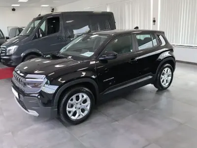 Gebraucht Jeep Avenger Altitude 101 PS (74 kW) 2025 Schwarz SUV