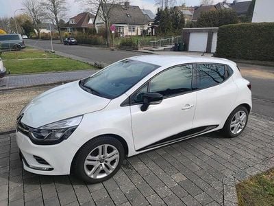 Gebraucht Renault Clio IV Collection 76 PS (55 kW) 2019 Weiß Kleinwagen