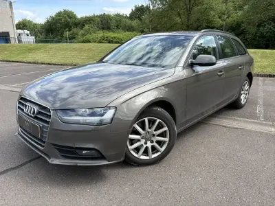 Gebraucht Audi A4 120 PS (88 kW) 2014 Grau Kombi