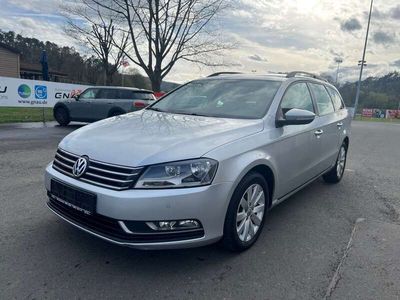 gebraucht VW Passat Variant Trendline 2,0 TDI BlueMotion / Navi / Automatik