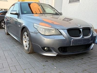 Gebraucht BMW 525 M Sport 177 PS (130 kW) 2005 Grau Limousine