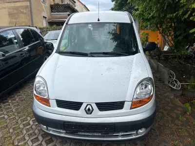 Gebraucht Renault Kangoo 65 PS (47 kW) 2005 Weiß Van / Kleinbus