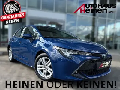 Gebraucht Toyota Corolla Hybrid Comfort 122 PS (89 kW) 2019 Blau Limousine