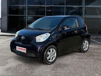 Gebraucht Toyota iQ 68 PS (50 kW) 2010 Violet Kleinwagen