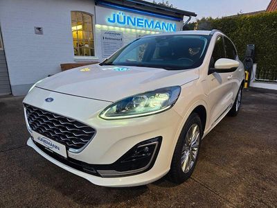 Weiß Gebraucht 2022 Ford Kuga Vignale SUV | 25.900 € (Fairer Preis)