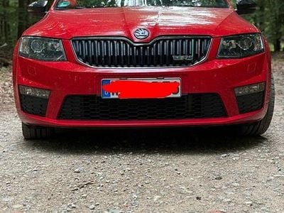 Rot Gebraucht 2015 Skoda Octavia RS Kombi | 9.500 € (Fairer Preis)