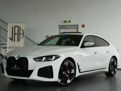 Gebraucht BMW 420 Coupé M Sport 190 PS (139 kW) 2025 Alpinweiss iii Coupé