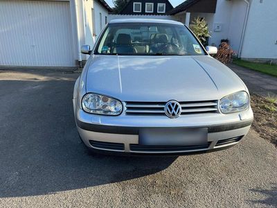Gebraucht VW Golf IV 75 PS (55 kW) 2000 Silber Kleinwagen