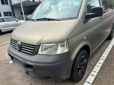Gebraucht VW Multivan Startline 131 PS (96 kW) 2009 Grün Van / Kleinbus