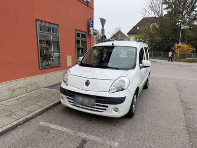 Second-hand Renault Kangoo Happy Family 90 CP (66 kW) 2013 Monovolum