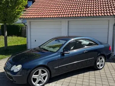 Gebraucht Mercedes CLK200 Elegance 163 PS (119 kW) 2005 Blau Coupé