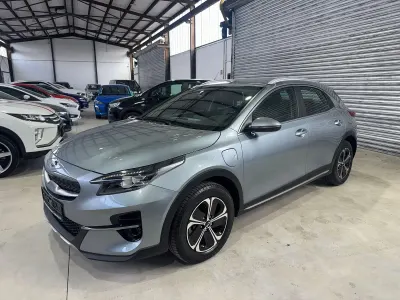 Gebraucht Kia XCeed Vision 105 PS (77 kW) 2020 Silber SUV