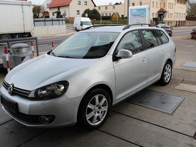 Gebraucht VW Golf VI 105 PS (77 kW) 2012 Silber Kleinwagen
