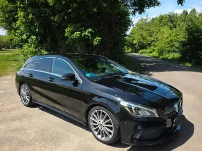 Gebraucht Mercedes CLA180 Shooting Brake AMG line 122 PS (89 kW) 2018 Schwarz Kombi
