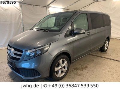 Mercedes V220