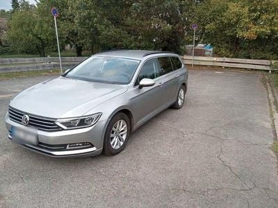 Silber Gebraucht 2017 VW Passat Kombi | 13.499 € (Guter Preis)