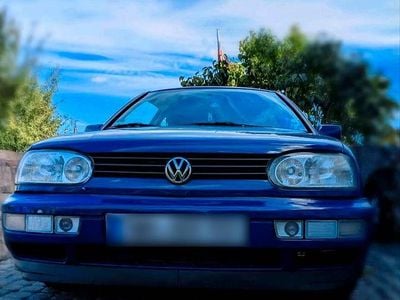 Usata VW Golf III 90 CV (66 kW) 1994 Blu Utilitaria