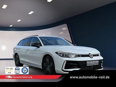 Weiß Neu 2025 VW Passat R-line Limousine | 49.960 € (Superpreis)