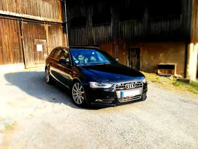 Używany Audi A4 Ambition 177 KM (130 kW) 2013 Czarny Kombi