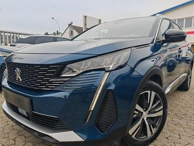 Blau Gebraucht 2022 Peugeot 5008 Allure SUV | 18.921 € (Guter Preis)