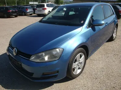 Gebraucht VW Golf VII Comfortline 105 PS (77 kW) 2013 Blau Limousine