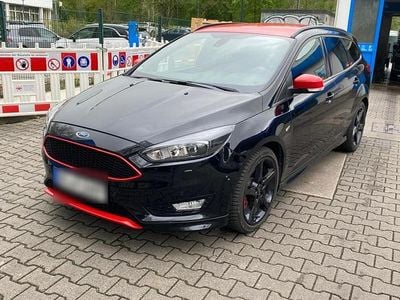 Gebraucht Ford Focus ST-Line 150 PS (110 kW) 2017 Schwarz Kombi