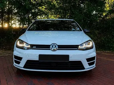 Gebraucht VW Golf VII R 300 PS (220 kW) 2017 Weiß Limousine