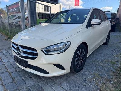 Mercedes B180