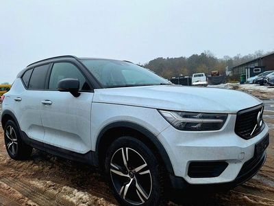 Gebraucht Volvo XC40 R-Design 163 PS (119 kW) 2019 Weiß SUV