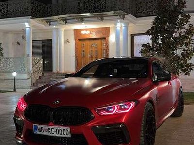 Grau Gebraucht 2021 BMW M8 Competition Edition Coupé | 89.900 €