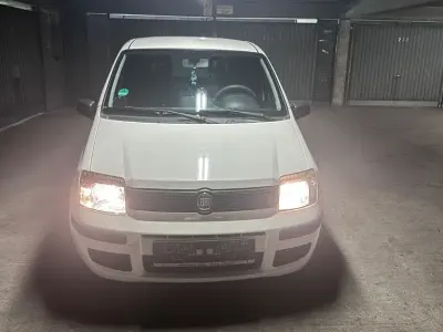 Gebraucht Fiat Panda 54 PS (39 kW) 2009 Weiß Kleinwagen