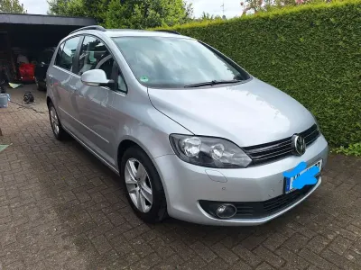 Gebraucht VW Golf Plus Cross Comfortline 122 PS (89 kW) 2009 Silber Van / Kleinbus