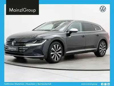 Gebraucht VW Arteon Elegance 150 PS (110 kW) 2023 Mangangrau metallic (metallic) Kombi