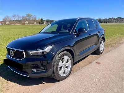 Gebraucht Volvo XC40 Momentum 190 PS (139 kW) 2020 Schwarz SUV