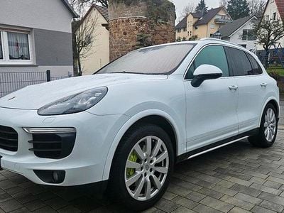 Weiß Gebraucht 2015 Porsche Cayenne SUV | 42.000 €