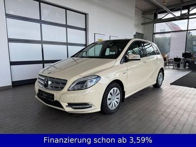 Gebraucht Mercedes B180 109 PS (80 kW) 2012 Van / Kleinbus