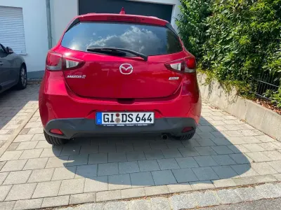 Gebraucht Mazda 2 Kizoku 90 PS (66 kW) 2019 Rot Limousine