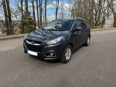 Gebraucht Hyundai ix35 Style 184 PS (135 kW) 2011 Grau SUV