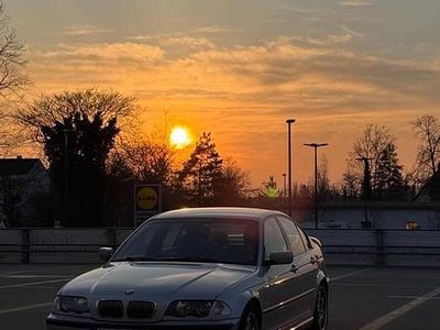 Gebraucht BMW 328 193 PS (141 kW) 2000 Silber Limousine