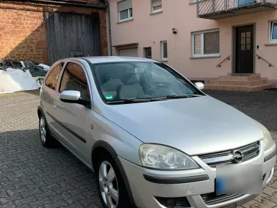 Gebraucht Opel Corsa 55 PS (40 kW) 2003 Silber Kleinwagen