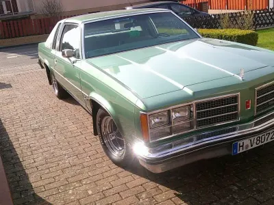 Gebraucht Oldsmobile Delta 88 173 PS (127 kW) 1978 Grün Coupé
