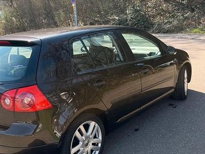 Gebraucht VW Golf V 75 PS (55 kW) 2004 Schwarz Kleinwagen