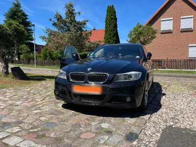 Gebraucht BMW 330 M Sport 245 PS (180 kW) 2010 Schwarz Kombi