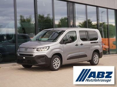 Nouă Fiat Doblò 102 CP (75 kW) 2025 Argintiu Monovolum