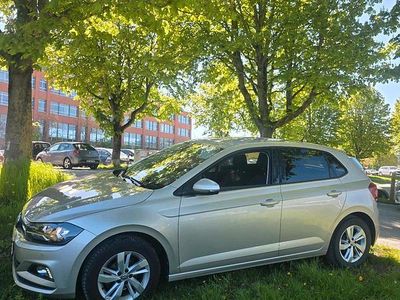 Usata VW Polo Comfortline 95 CV (69 kW) 2018 Andere farben Utilitaria
