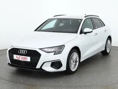 Gebraucht Audi A3 Sportback e-tron S-Line 110 PS (80 kW) 2022 Weiß Kleinwagen